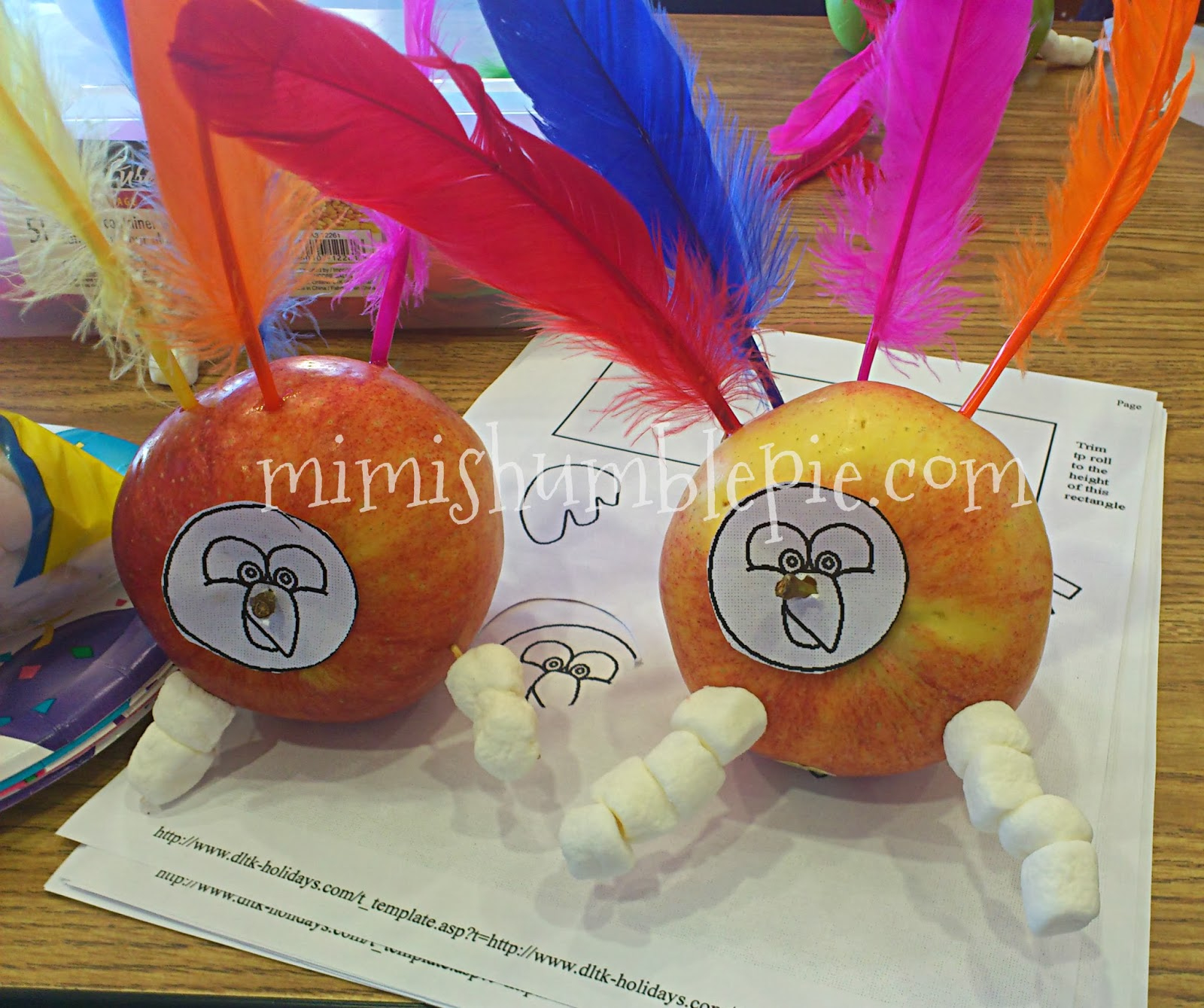 Easy Apple &amp;quot;Turkey&amp;quot; Craft {Preschool Activities} with regard to Dltk Turkey Feather Template