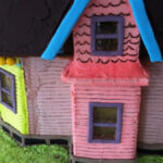 Howtocookthat : Cakes, Dessert & Chocolate | Add Fondant Details For Up House Gingerbread Template