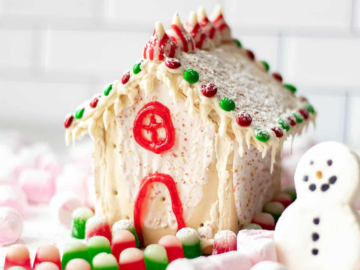 Pop Tart Gingerbread House - Step-By-Step Video! - Chenée Today within Pop Tart Gingerbread House Template