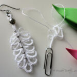Yarnplayer'S Tatting Blog: Tatted Feather Earrings Within Folded Feather Earring Template