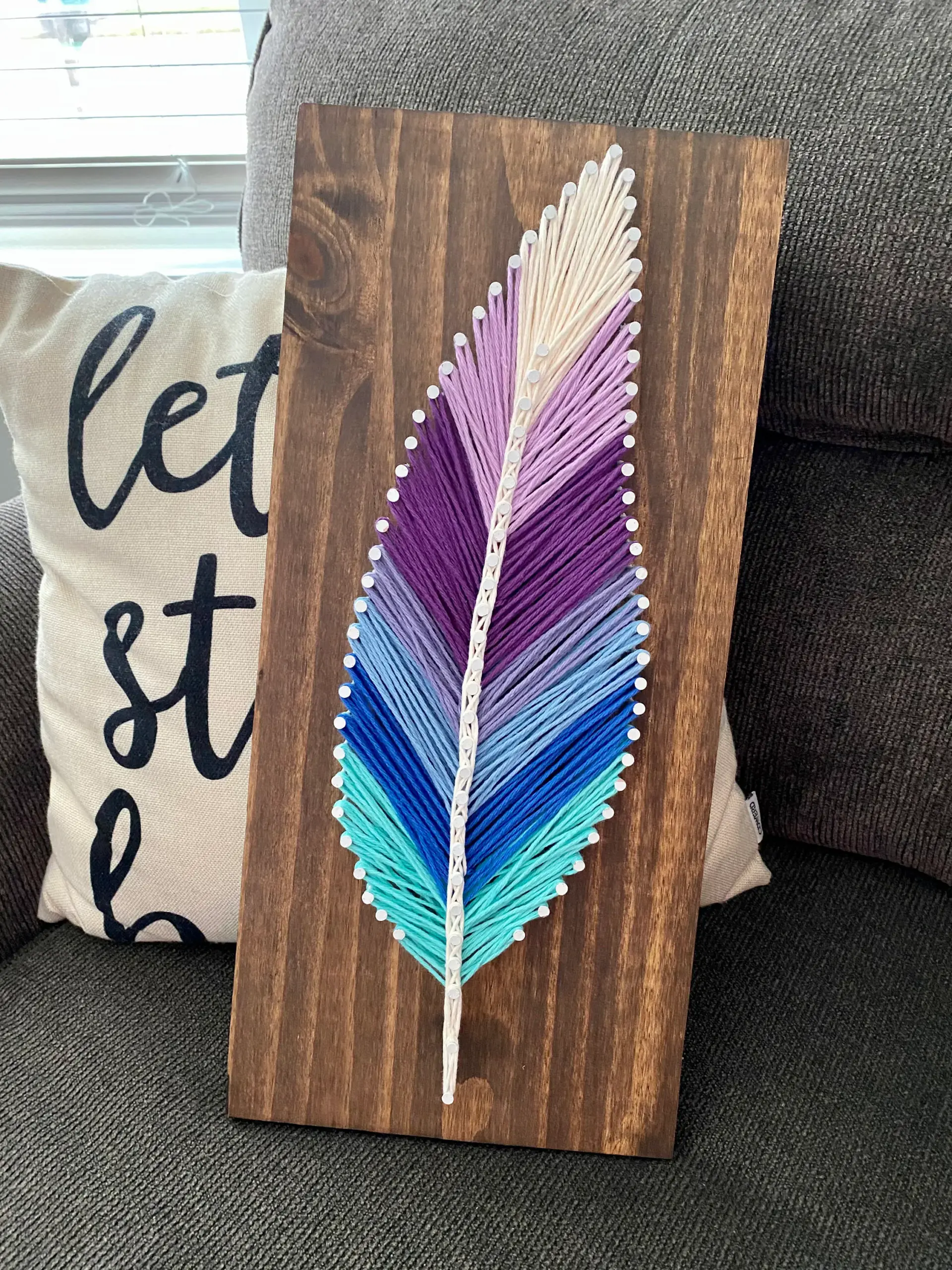Feather Ombre String Art 85x18